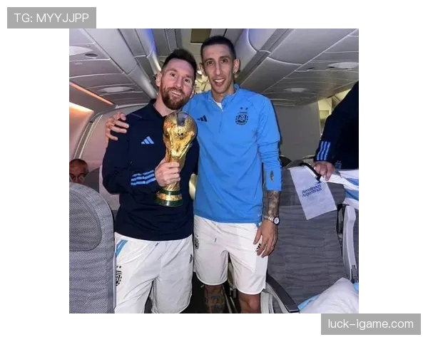 德保罗领跑世界杯MVP候选名单，关键表现引发热议