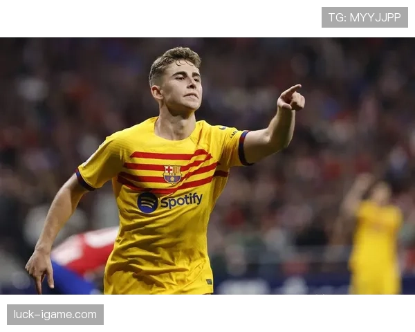 青年足球新星崭露头角，新秀球员蓄势待发