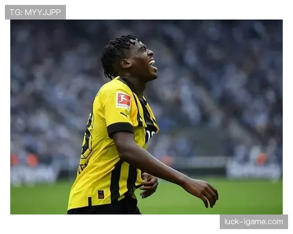 英超新星杰森·斯蒂尔状态回暖，守门员位置强势崛起引未来期待