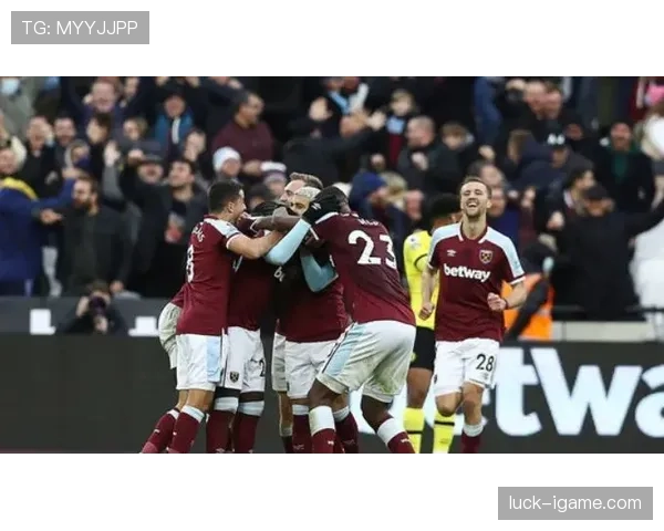 楚阿梅尼防守稳健抢断精准，助球队状态强势回升