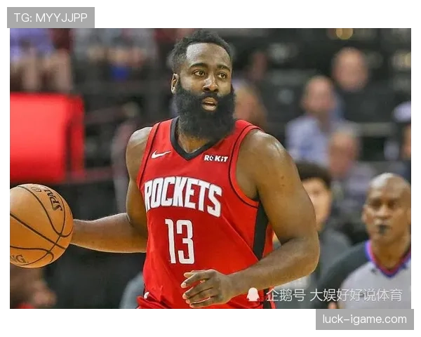 恩达夫闪耀德甲赛场,出色表现助球队奋勇争先 恩达夫闪耀德甲赛场,出色表现助球队奋勇争先